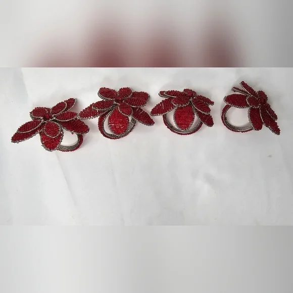 Beautiful Beaded Poinsettia Napkin Rings Holidays Festive - Picture 3 of 6